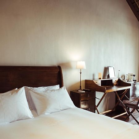 Iris Boutique Hotel Уолфиш-Бей Экстерьер фото
